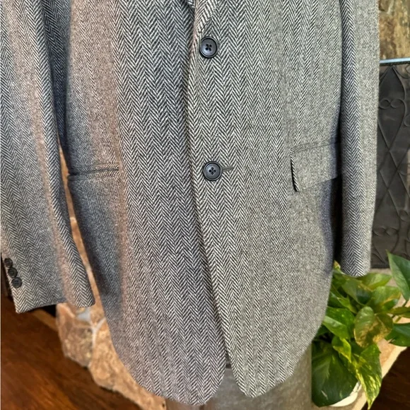 Vintage Towncraft herringbone sport coat - Picture 3 of 7